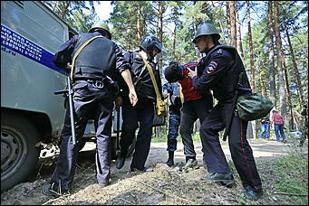 24 августа 2017 г., Павловск. Екатерина Смолихина   БТР, вертолет и спецназ: как в Павловске прошло масштабное антитеррористическое учение