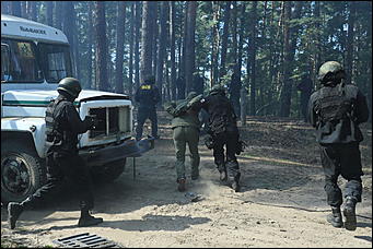 24 августа 2017 г., Павловск. Екатерина Смолихина   БТР, вертолет и спецназ: как в Павловске прошло масштабное антитеррористическое учение