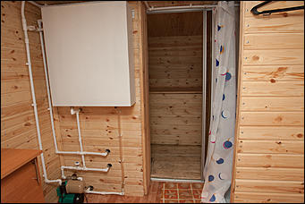 28 апрель 2016 г., Барнаул   Условный пожар вспыхнул в лесах Бобровки. Завершающий день учений МЧС и как выглядит передвижной Центр управления изнутри. 