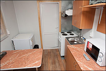 28 апрель 2016 г., Барнаул   Условный пожар вспыхнул в лесах Бобровки. Завершающий день учений МЧС и как выглядит передвижной Центр управления изнутри. 