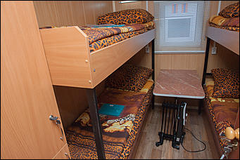 28 апрель 2016 г., Барнаул   Условный пожар вспыхнул в лесах Бобровки. Завершающий день учений МЧС и как выглядит передвижной Центр управления изнутри. 