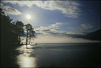 16 апреля 2019 г., Барнаул. Екатерина Смолихина "Озеро Телецкое. Мой дом, моя судьба, моя душа": фотовыставка Сергея Усика