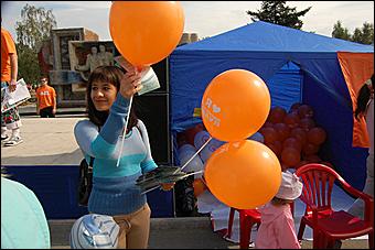 22 августа 2009 г, Барнаул   "Город Солнца" - площадка газеты "Вечерний Барнаул"