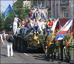 2 августа 2007 г., Барнаул   День ВДВ в Барнауле