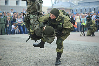 2 август 2018 г., Барнаул. Смолихина Екатерина   Горим за ВДВ: как в Барнауле отметили День десантника