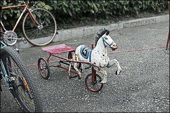 2 сентября 2017 г., Барнаул. Екатерина Смолихина   Элегантный юбилей: ретро-велопробег в пятый раз прошел в Барнауле