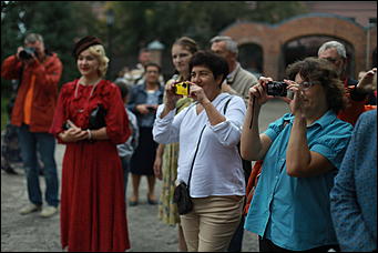 2 сентября 2017 г., Барнаул. Екатерина Смолихина   Элегантный юбилей: ретро-велопробег в пятый раз прошел в Барнауле