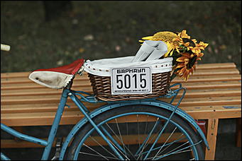 2 сентября 2017 г., Барнаул. Екатерина Смолихина   Элегантный юбилей: ретро-велопробег в пятый раз прошел в Барнауле