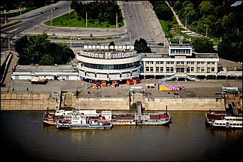 18 август 2016 г., Барнаул   Дух захватывает: корреспондент Amic.ru облетел Барнаул на вертолете и сфотографировал удивительные виды города