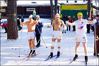 29 февраль 2016 г., Барнаул © Амител Вячеслав Мельников. Николай Бондароенко   Дождались! Первый день весны 