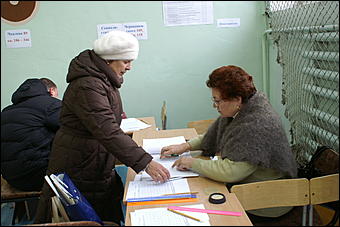 2 декабря 2007 г., Барнаул   Выборы депутатов Госдумы-2007 (день)