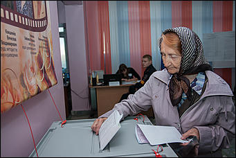 18 сентябрь 2016 г., Барнаул © Амител Вячеслав Мельников   Как проходят выборы-2016 в Барнауле? Фоторепортаж 