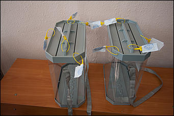 18 сентябрь 2016 г., Барнаул © Амител Вячеслав Мельников   Как проходят выборы-2016 в Барнауле? Фоторепортаж 