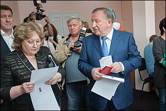 18 сентябрь 2016 г., Барнаул © Амител Вячеслав Мельников   Как проходят выборы-2016 в Барнауле? Фоторепортаж 