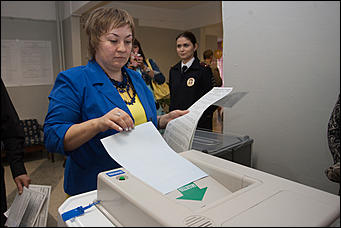 18 сентябрь 2016 г., Барнаул © Амител Вячеслав Мельников   Как проходят выборы-2016 в Барнауле? Фоторепортаж 