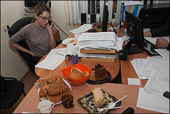 18 сентябрь 2016 г., Барнаул © Амител Вячеслав Мельников   Что делали в штабах политических партий в ночь после выборов? Фоторепортаж