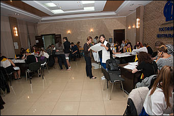 18 сентябрь 2016 г., Барнаул © Амител Вячеслав Мельников   Что делали в штабах политических партий в ночь после выборов? Фоторепортаж