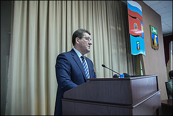 1 декабря 2017 г., Барнаул. Екатерина Смолихина   Как депутаты гордумы сделали Дугина главой города