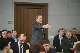 14 февраля 202 г., Барнаул. Екатерина Смолихина   Смех сквозь выборы. Как прошло избрание нового мэра Барнаула