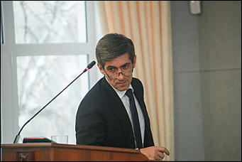 14 февраля 202 г., Барнаул. Екатерина Смолихина   Смех сквозь выборы. Как прошло избрание нового мэра Барнаула