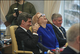 14 февраля 202 г., Барнаул. Екатерина Смолихина   Смех сквозь выборы. Как прошло избрание нового мэра Барнаула