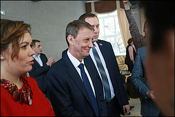 14 февраля 202 г., Барнаул. Екатерина Смолихина   Смех сквозь выборы. Как прошло избрание нового мэра Барнаула