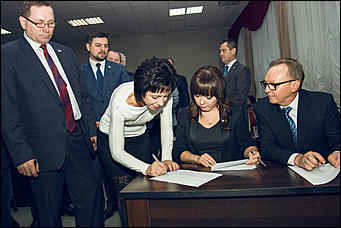 25 декабря 2015.г, Барнаул   Как выбирали сити-менеджера Барнаула Сергея Дугина