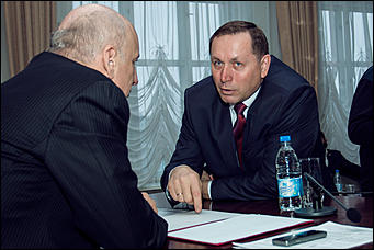 25 декабря 2015.г, Барнаул   Как выбирали сити-менеджера Барнаула Сергея Дугина