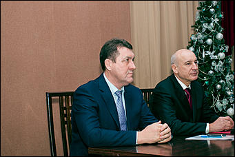 25 декабря 2015.г, Барнаул   Как выбирали сити-менеджера Барнаула Сергея Дугина