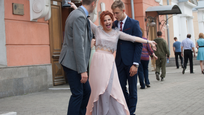 25 июнь 2016 г., Барнаул &copy; Амител Вячеслав Мельников   Прощай, школа! Фоторепортаж с выпускных балов в Барнауле 