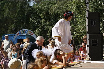 1 сентября 2007 г., Барнаул   Барнаул отпраздновал 1 сентября (фото Кристины Красниковой)