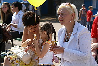 1 сентября 2007 г., Барнаул   Барнаул отпраздновал 1 сентября (фото Кристины Красниковой)