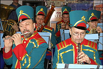 24 апреля 2007 г., Барнаул   Открытие XII специализированной выставки-ярмарки "Строительство. Благоустройство. Интерьер"