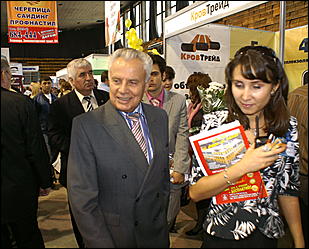 24 апреля 2007 г., Барнаул   Открытие XII специализированной выставки-ярмарки "Строительство. Благоустройство. Интерьер"