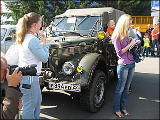 22 августа 2009 г., Барнаул   Праздник для первоклассников, выставка ретро-автомобилей и цветов в День рождения Барнаула