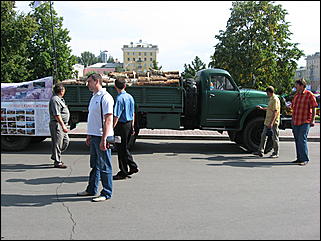 22 августа 2009 г., Барнаул   Праздник для первоклассников, выставка ретро-автомобилей и цветов в День рождения Барнаула