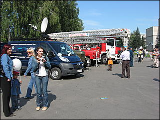 22 августа 2009 г., Барнаул   Праздник для первоклассников, выставка ретро-автомобилей и цветов в День рождения Барнаула