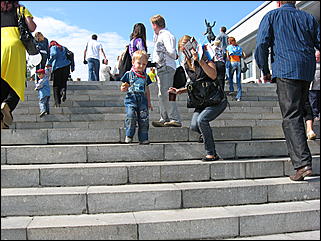 22 августа 2009 г., Барнаул   Праздник для первоклассников, выставка ретро-автомобилей и цветов в День рождения Барнаула