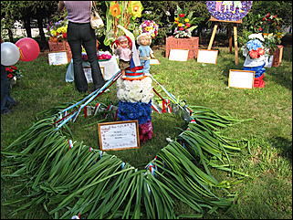 22 августа 2009 г., Барнаул   Праздник для первоклассников, выставка ретро-автомобилей и цветов в День рождения Барнаула