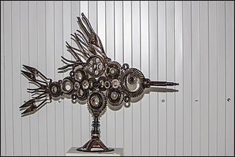 29 ноябрь 2016 г., Барнаул © Амител Вячеслав Мельников   Футуризм по-барнаульски, или Что можно сотворить из водопроводных шлангов, ключей и коряг