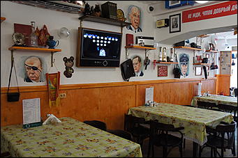 26 июля 2018   Кафе-бар! Я догоню: как прошло открытие пятого кафе "Вобла" в Барнауле