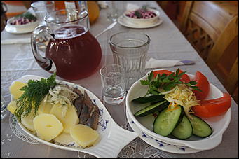 26 июля 2018   Кафе-бар! Я догоню: как прошло открытие пятого кафе "Вобла" в Барнауле