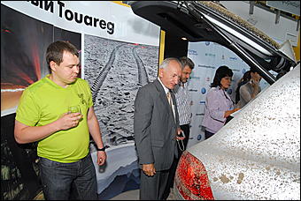 22 июля 2010 г., Барнаул   Новый Volkswagen Touareg в дилерсклм центре Volkswagen - АлтайЕвроМоторс