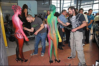 22 июля 2010 г., Барнаул   Новый Volkswagen Touareg в дилерсклм центре Volkswagen - АлтайЕвроМоторс