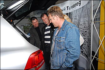 22 июля 2010 г., Барнаул   Новый Volkswagen Touareg в дилерсклм центре Volkswagen - АлтайЕвроМоторс