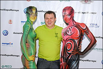 22 июля 2010 г., Барнаул   Новый Volkswagen Touareg в дилерсклм центре Volkswagen - АлтайЕвроМоторс