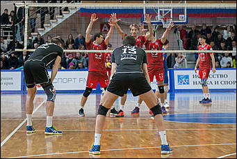 31 октябрь 2016 г., Барнаул  © Амител Вячеслав Мельников   Барнаульский "Университет" идет по чемпионскому графику в Высшей лиге "А"