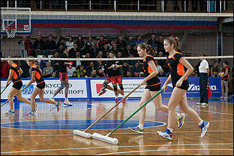 31 октябрь 2016 г., Барнаул  © Амител Вячеслав Мельников   Барнаульский "Университет" идет по чемпионскому графику в Высшей лиге "А"