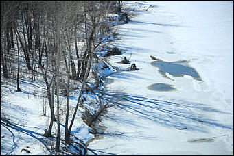 2 апреля 2018 г., Барнаул. Екатерина Смолихина   Несокрушимая глыба: река Обь в преддверии ледохода