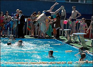 1 июня 2006 г, Барнаул   <P>Спортивный праздник среди воспитанников детских домов</P>